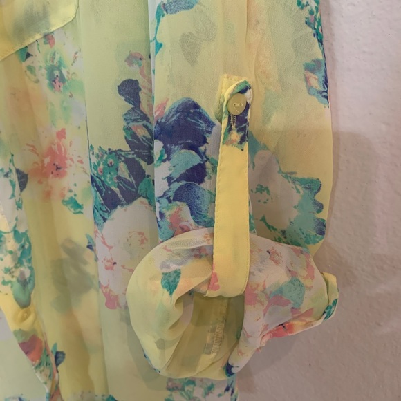 Decree chiffon flowered button up shirt/blouse - Picture 9 of 10
